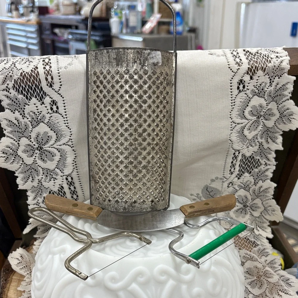Vintage Metal Grater and cheese cutters